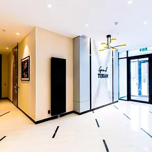 Апартаменты New 1 Bedroom сеть квартир рядом шатыр барыс арена байтерек центр города, Астана